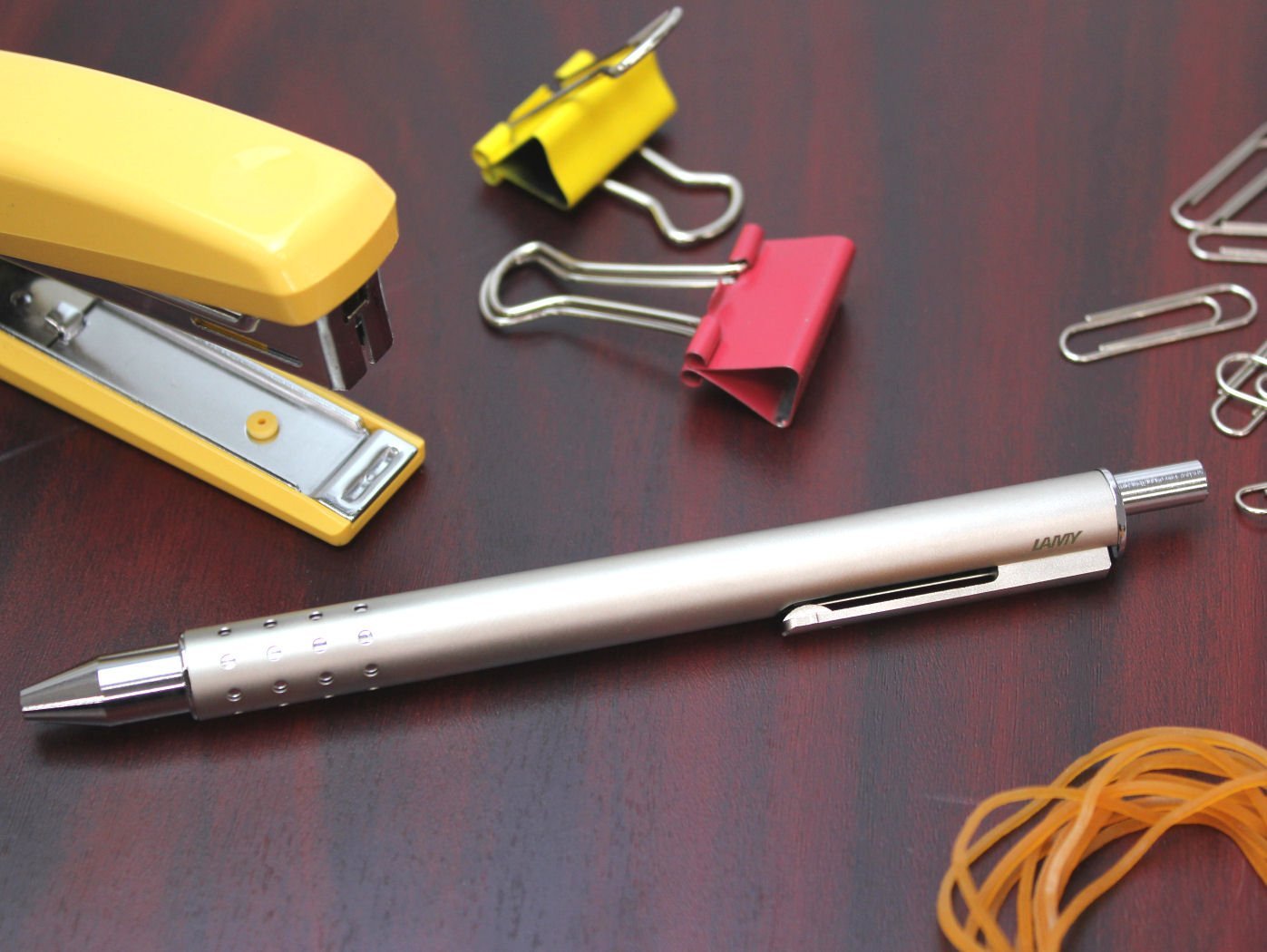 水性ボールペンのおすすめ4選！滑らかな書き心地 HEIM [ハイム]