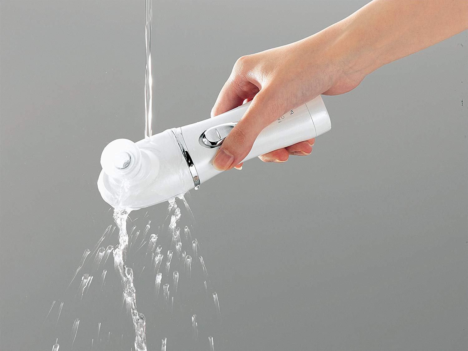 お風呂でも使える「防水機能」