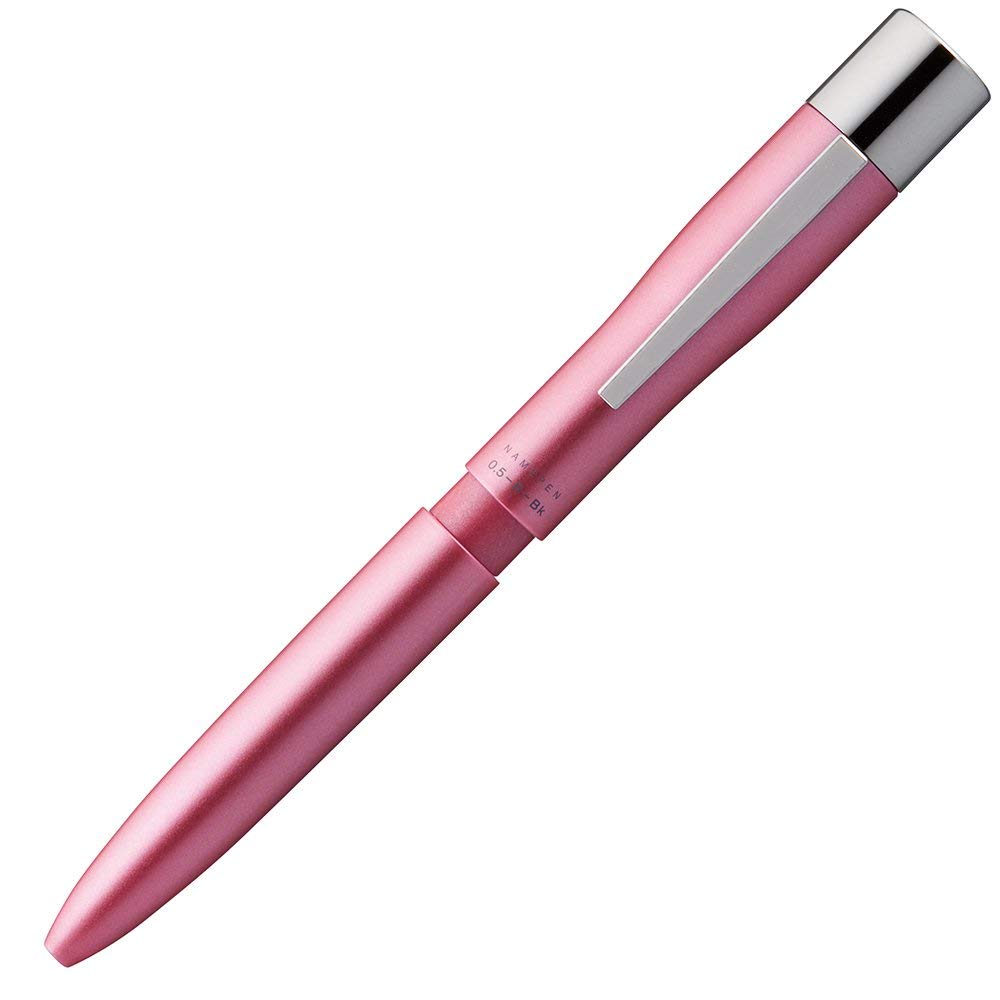 1本で2役を兼ねる「ペン一体型」