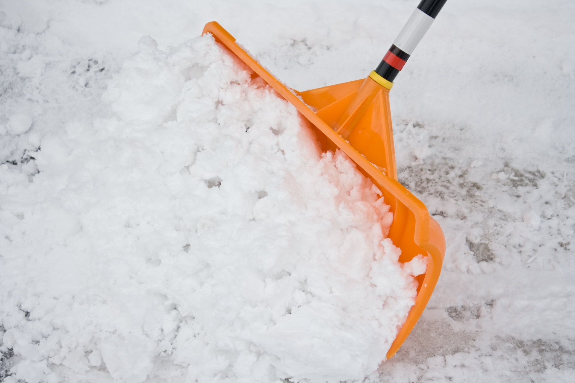 融雪剤のおすすめ8選 雪を溶かしても車が錆びない Heim ハイム