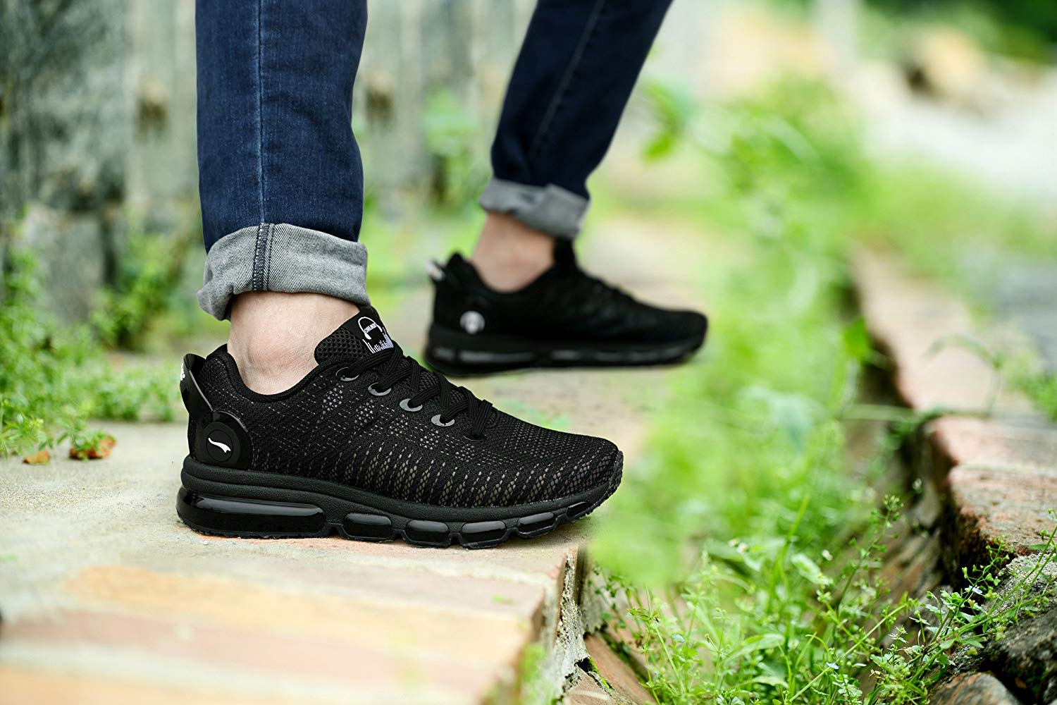 ハイテクスニーカーのおすすめ7選！最新から定番まで【2020年版】