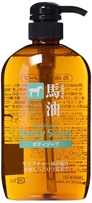 乾燥肌にお悩みの方は保湿成分の多いものを