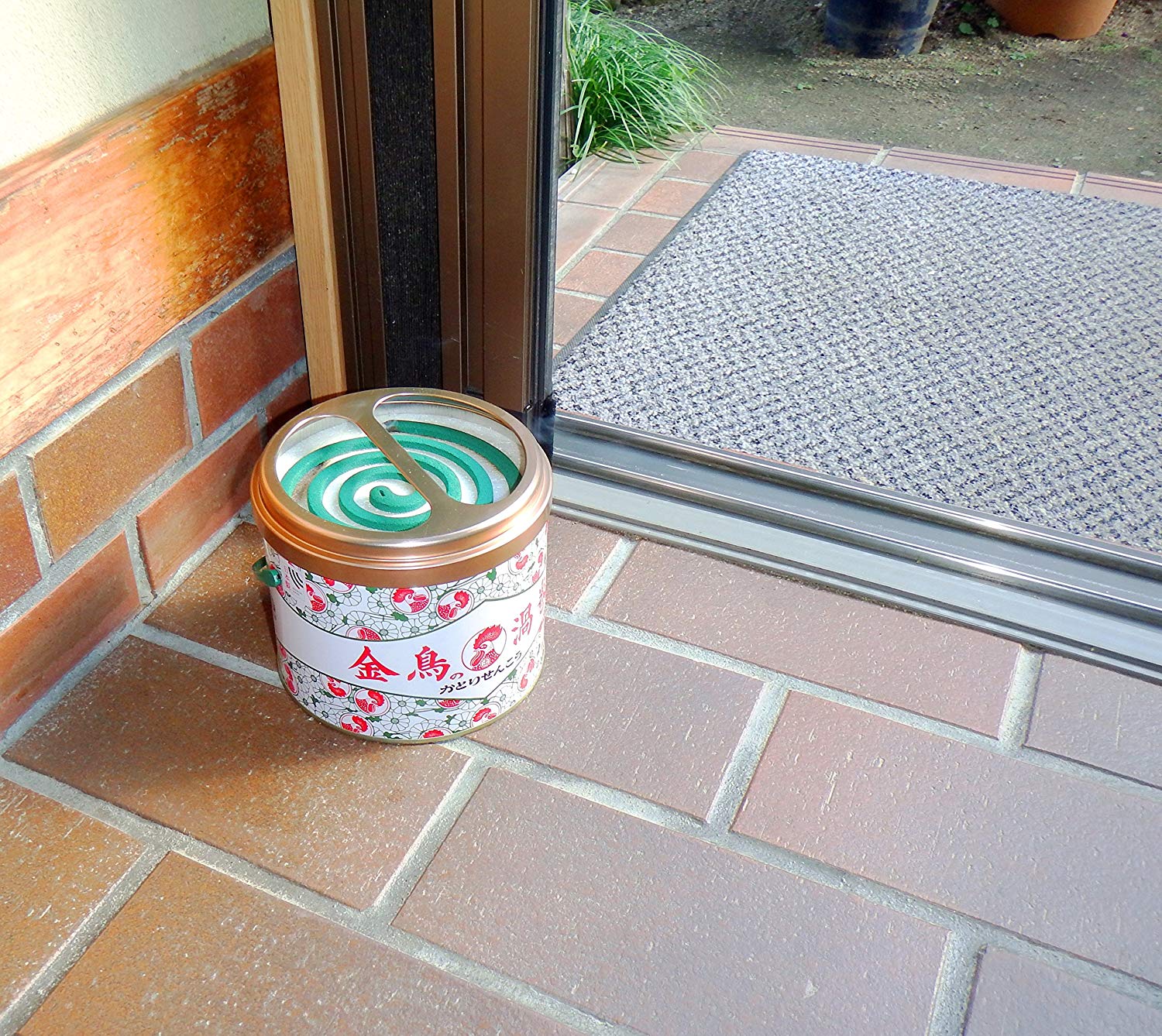昔ながらの蚊取り線香