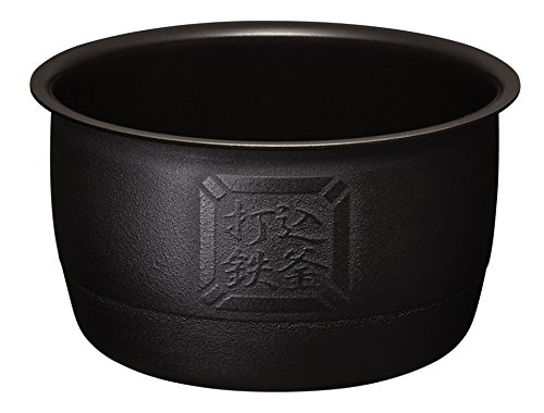 旨味を逃さず短時間で炊ける鉄釜