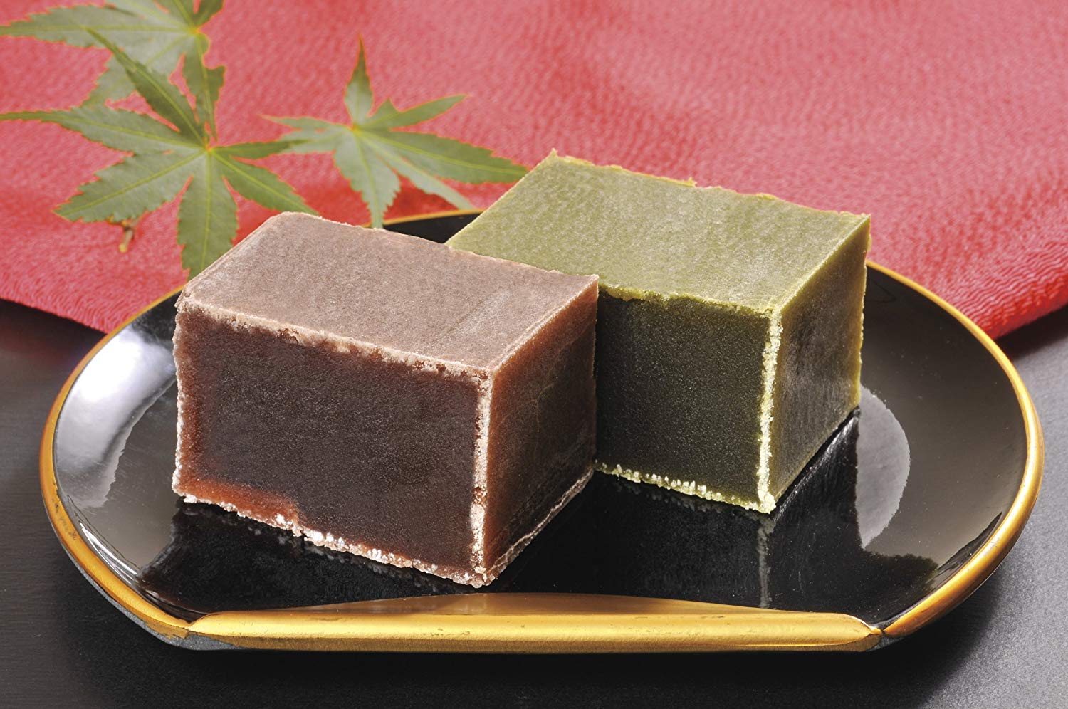 煉羊羹を乾燥させた切り羊羹・断ち羊羹