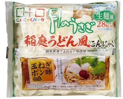 コシと食感を楽しめる平打ち麺
