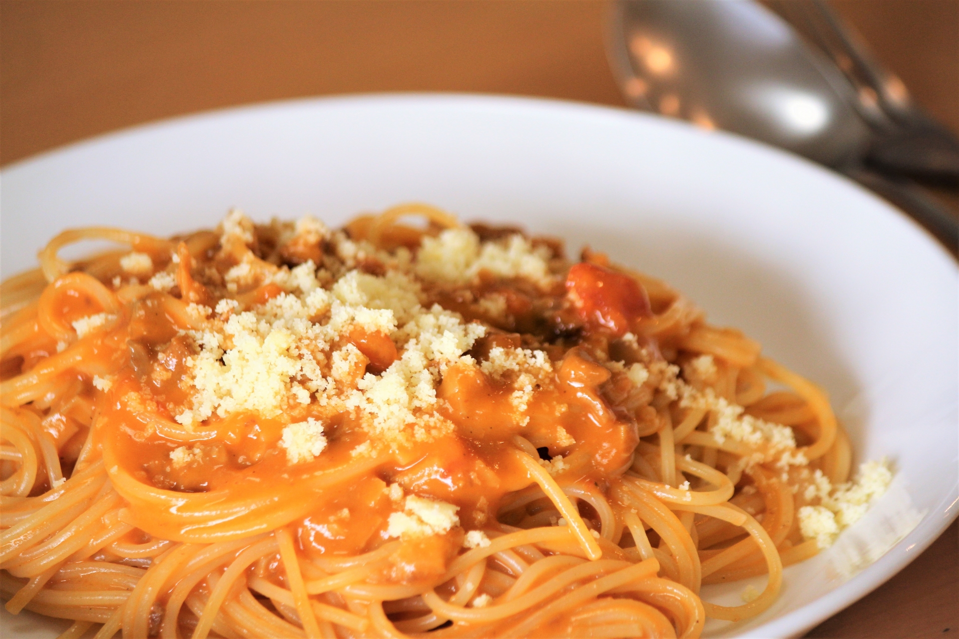 「パルミジャーノ・レッジャーノ」は料理の仕上げに添えて風味を足す