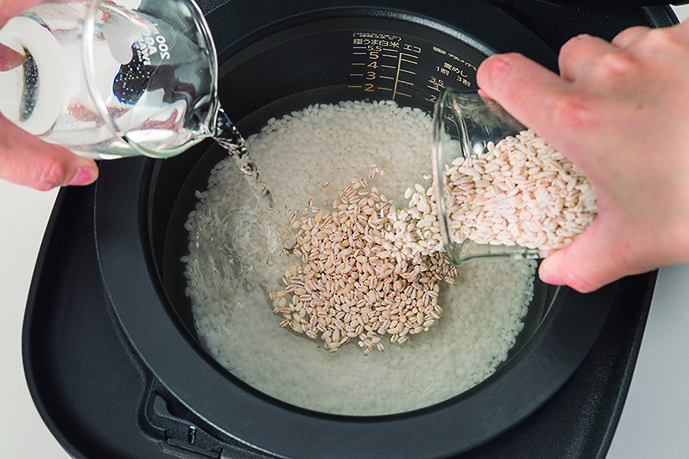 米の種類や炊き上がりを選べる「ご飯の炊き分け」機能
