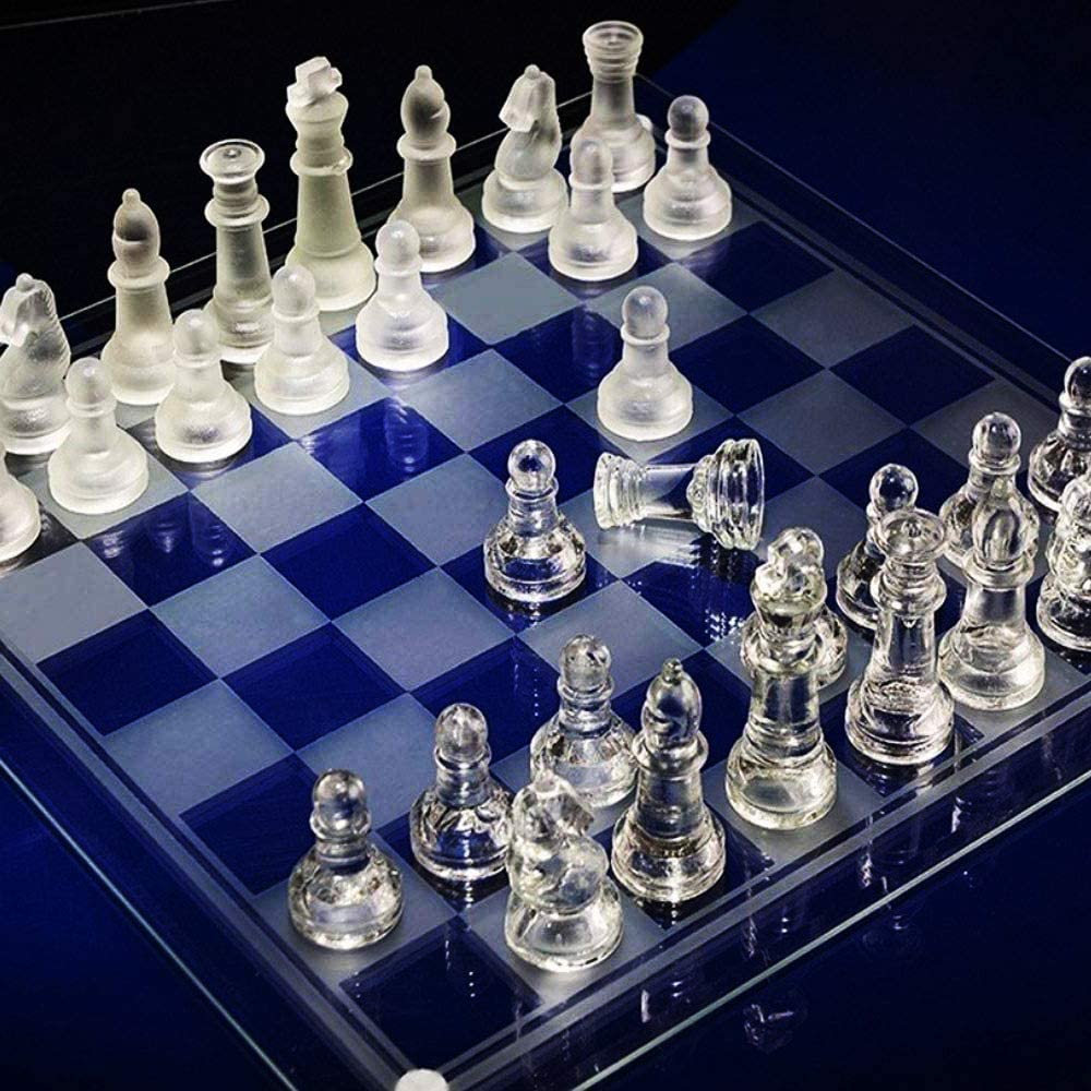 チェス駒のおすすめ10選！ガラス製やマグネットタイプも | HEIM [ハイム]