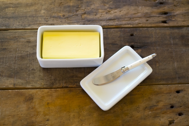 無塩バターは有塩バターで代用できる？