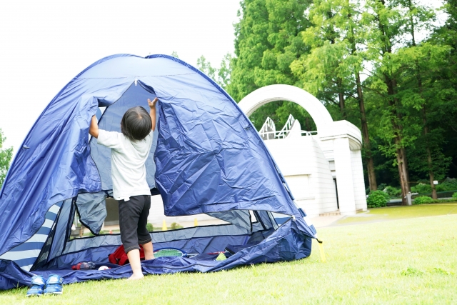 公園遊びでテントを使うメリットは？